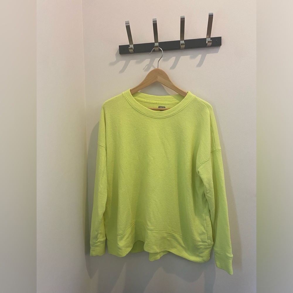 Women's Aerie Lime Green Medium Sweater – Long Sleeve, Comfortable, Casual
